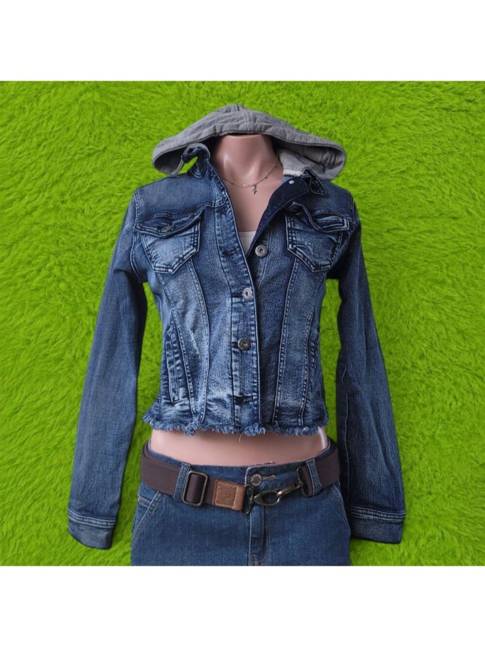 Jeaniologie Hooded Light Wash Cropped Denim Jacket (One Size)